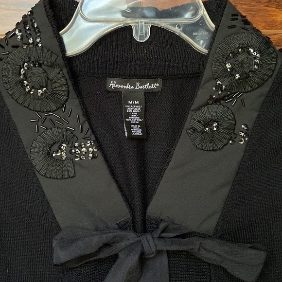 Alexandra Bartlett long sleeve cardigan in size M - Picture 2 of 5